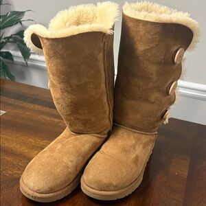 UGG Tall Triple-Button Suede Boots in Chestnut